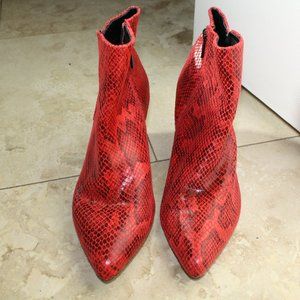 Reaction Kenneth Cole Kick Bit Women's Red Boots Size 8